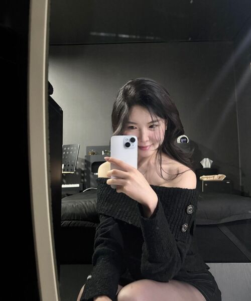 ASON(アズオン)の「KIRA OFF-SHOULDER KNIT / BLACK(ニット/セーター・レディース・その他・FREE)」の13枚目の写真