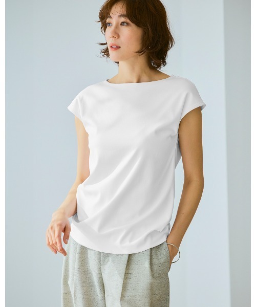 DoCLASSE（ ドゥクラッセ）の「【ボートネック・フレンチ袖／スーピマ・DoT】（Tシャツ/カットソー・レディース・グリーン/ホワイト・L/M）」の2枚目の写真