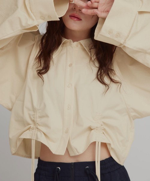 W:Huku(フーク)の「【W:Huku / スムースタッチコットン】シャーリング ブラウス / Smooth Touch Cotton Shirring Blouse(シャツ/ブラウス・レディース・ブラック/スカイブルー/ベージュ系その他/オフホワイト・FREE)」の3枚目の写真