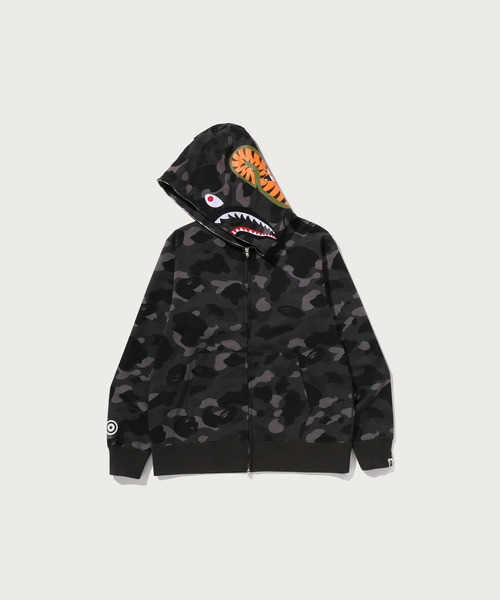 A BATHING APE(アベイシングエイプ)の「COLOR CAMO SHARK FULL ZIP HOODIE(パーカー・メンズ・ブラック/パープル/ネイビー/レッド・MEDIUM/XX-LARGE/SMALL/XXX-LARGE/LARGE/X-LARGE)」の5枚目の写真