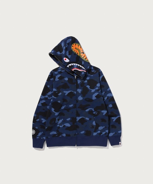 A BATHING APE(アベイシングエイプ)の「COLOR CAMO SHARK FULL ZIP HOODIE(パーカー・メンズ・ブラック/パープル/ネイビー/レッド・MEDIUM/XX-LARGE/SMALL/XXX-LARGE/LARGE/X-LARGE)」の6枚目の写真