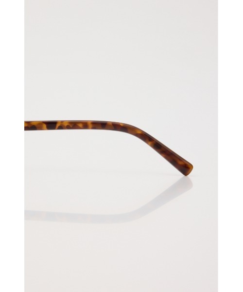 MOUSSY(マウジー)の「CLASSIC OVAL アイウェア(サングラス・レディース・ブラック/ブラウン系その他・FREE)」の14枚目の写真