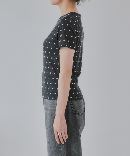 slattgir(スラットジール)の「高身長 シアードットクルーネック半袖プルオーバー(トールサイズ)Essenave(Tシャツ/カットソー・レディース・ブラック/グレー・TLL/T3L/TL/TM)」の6枚目の写真