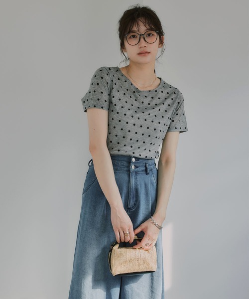 slattgir(スラットジール)の「高身長 シアードットクルーネック半袖プルオーバー(トールサイズ)Essenave(Tシャツ/カットソー・レディース・ブラック/グレー・TLL/T3L/TL/TM)」の16枚目の写真
