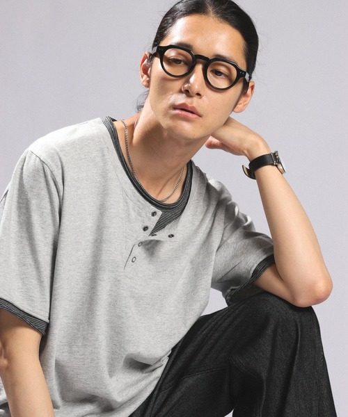 RAGEBLUE(レイジブルー)の「HENLEY NECK FAKE LAYERED T-SHIRTS/フェイクレイヤードヘンリーネックTシャツ(Tシャツ/カットソー・メンズ・グレー/ホワイト/ブラック・MEDIUM/LARGE)」の3枚目の写真