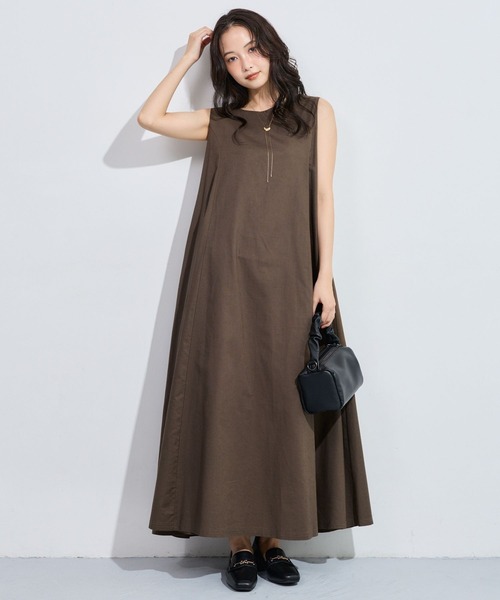 mysty woman(ミスティウーマン)の「バックレースアップAラインワンピース 1046898(ワンピース・レディース・カーキ/ブラック/ベージュ・FREE)」の14枚目の写真