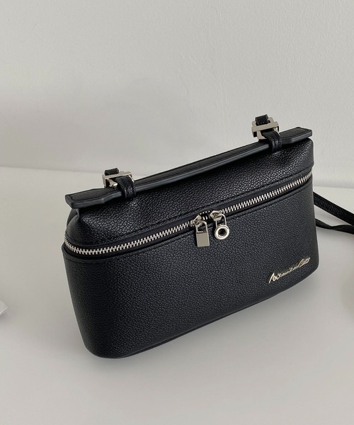 LA VORAGINE(ラ ヴォラジネ)の「2way ランチボックス型ショルダーバッグ 調整ストラップ付き(ショルダーバッグ・レディース・Black・FREE)」の14枚目の写真