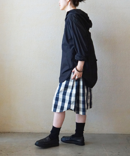 JOURNAL STANDARD LUXE(ジャーナルスタンダード ラックス)の「タフタチェックギャザーハーフパンツ(その他パンツ・レディース・ブラック系その他・FREE)」の10枚目の写真