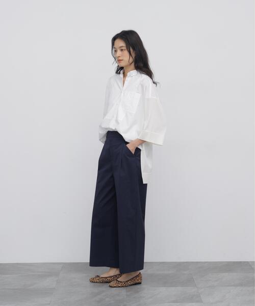 human woman(ヒューマンウーマン)の「◆布帛コンビニットシャツ(ニット/セーター・レディース・ホワイト/ネイビー・MEDIUM)」の16枚目の写真