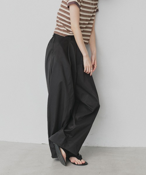 ad thie(アドティエ)の「バレルレッグタック ワイド パンツ(その他パンツ・レディース・ネイビー/ブラック/グレー・MEDIUM/LARGE)」の14枚目の写真