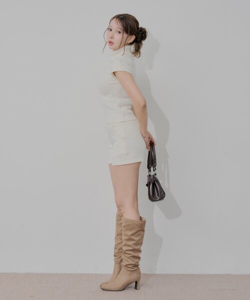 Chico(チコ)の「【セットアップ対応】ノルディック柄ニットショートパンツ(その他パンツ・レディース・ブラウン/ブラック/アイボリー・FREE)」の5枚目の写真