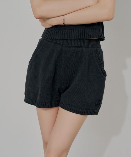 Chico(チコ)の「【セットアップ対応】ノルディック柄ニットショートパンツ(その他パンツ・レディース・ブラウン/ブラック/アイボリー・FREE)」の8枚目の写真