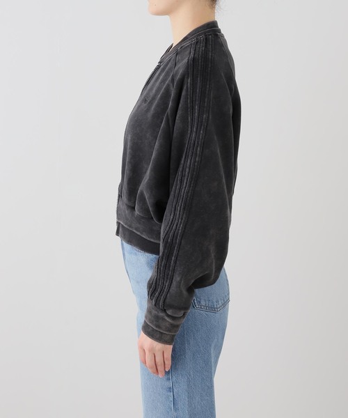 adidas Originals(アディダスオリジナルス)の「adidas originals / アディダス オリジナルス SST DOUBLE LAYERED CROPPED TRACK(ブルゾン・レディース・ブラック/カーキ・MEDIUM)」の13枚目の写真