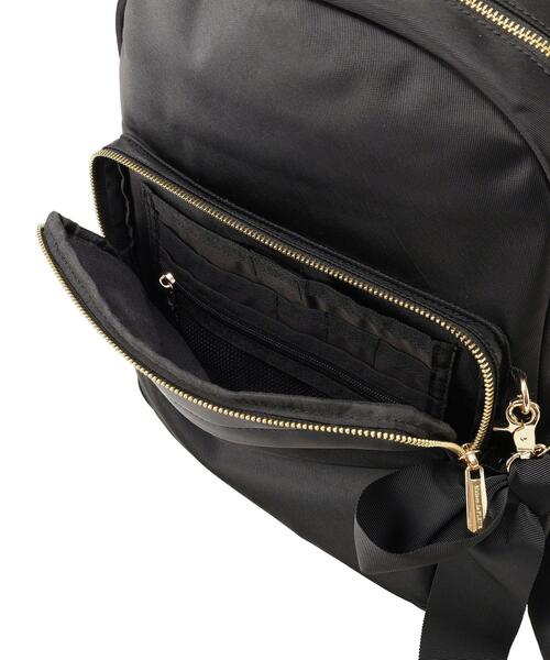 Maison de FLEUR（メゾンドフルール）の「撥水加工キャリーオンリュック（バックパック/リュック・レディース・ブラック/ピンク系その他・FREE）」の18枚目の写真