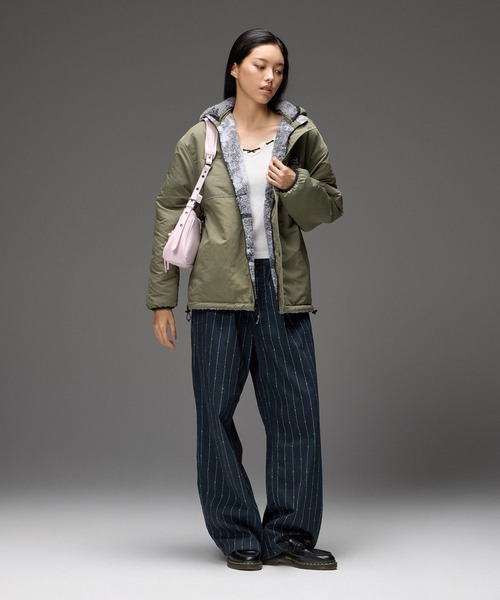 X-girl(エックスガール)の「LOOSE FIT EASY PANTS(チノパンツ・レディース・ベージュ/ブラック/マルチ・S/M)」の17枚目の写真