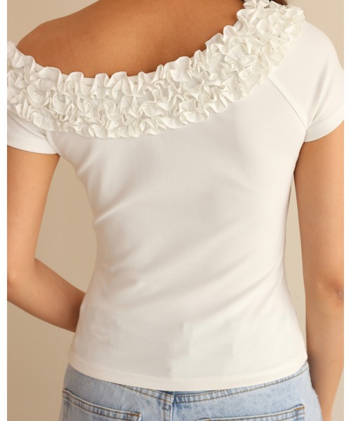 BIRTHDAY BASH(バースデイバッシュ)の「SOPHIA ONE SHOULDER FRILL TOPS(ソフィア ワンショルダーフリルトップス)(Tシャツ/カットソー・レディース・ピンク/ブラック/ホワイト・FREE)」の10枚目の写真