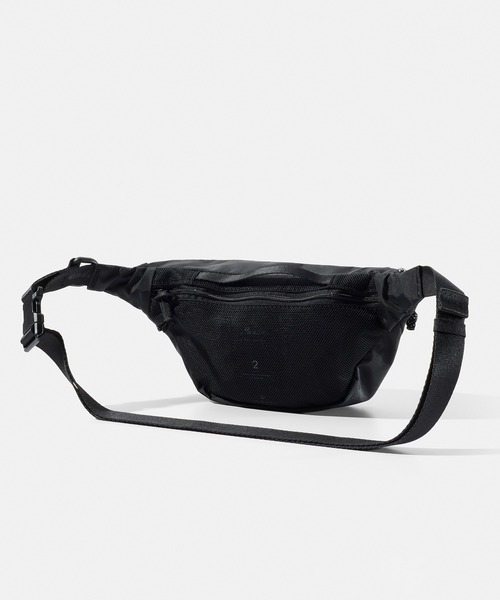 Matador(マタドール)の「Matador/マタドール 2L Lite Sling/2L ライトスリング(ボディバッグ/ウエストポーチ・メンズ・ワインレッド/ダークグリーン/ブラック・FREE)」の13枚目の写真