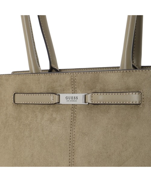 Guess(ゲス)の「NADINE Carryall ショルダーバッグ(ショルダーバッグ・レディース・ブラウン・ONE SIZE)」の5枚目の写真