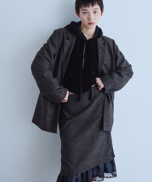 CODE A(コードエー)の「velour cropped hoodie(パーカー・レディース・ブラウン系その他/ブラック・00)」の10枚目の写真