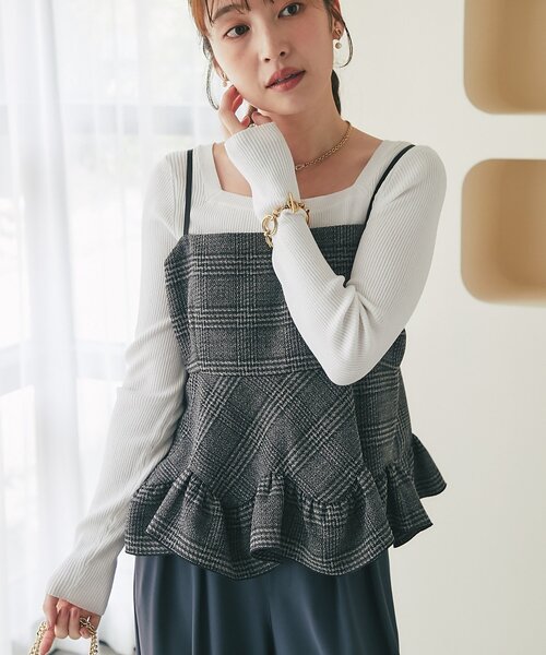 La boutique BonBon(ラブティックボンボン)の「【女子力UP】ツイードランダムペプラムフリルキャミ(アンサンブル・レディース・グレー系その他/チャコールグレー・FREE)」の4枚目の写真