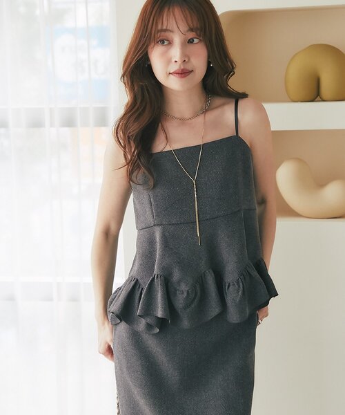 La boutique BonBon(ラブティックボンボン)の「【女子力UP】ツイードランダムペプラムフリルキャミ(アンサンブル・レディース・グレー系その他/チャコールグレー・FREE)」の18枚目の写真
