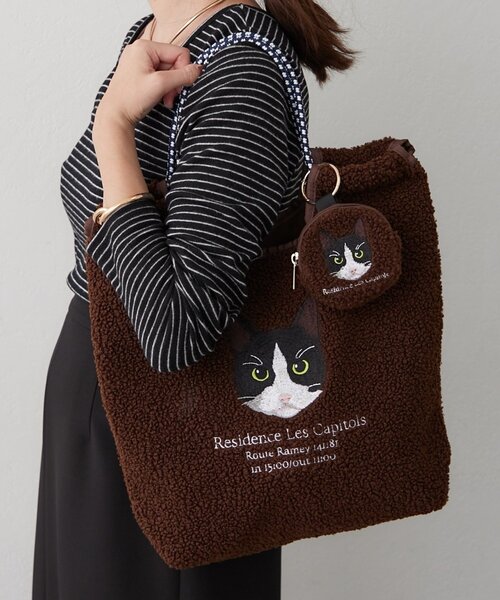 Remind me and forever(リマインドミーアンドフォーエバー)の「ボア刺繍コードトート(トートバッグ・レディース・ベージュ/アイボリー/カーキ/ブラウン/グレー・FREE)」の3枚目の写真
