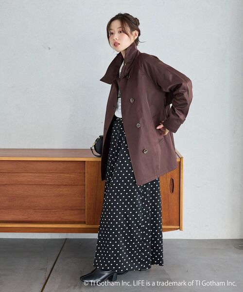 le.coeur blanc(ルクールブラン)の「【撥水】ツイルストレッチステンカラーコート(ステンカラーコート・レディース・ブラウン/サンドベージュ・38)」の22枚目の写真