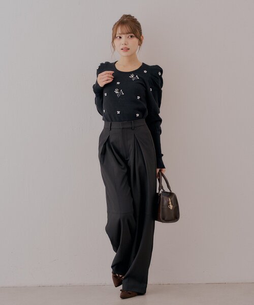 Chico(チコ)の「【SALON by Chico】タックバレルワイドパンツ(その他パンツ・レディース・ベージュ/ブラック/グレー・SMALL/MEDIUM)」の12枚目の写真