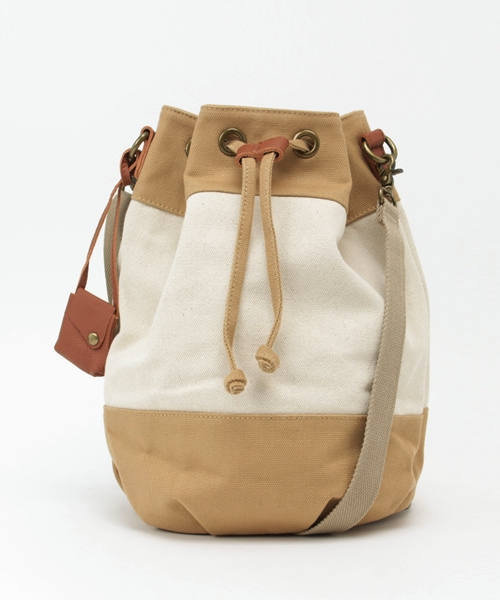 伊プログレ絶貴重廃盤3枚組！ロカンダデッレファーテ＆イ・プー初来日