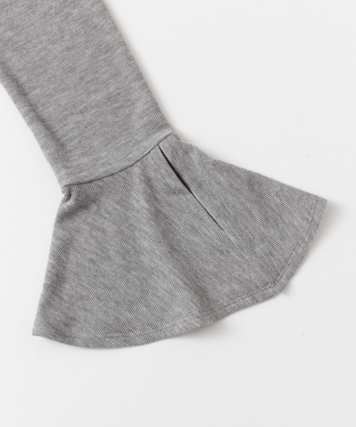 URBAN RESEARCH（アーバンリサーチ）の「UR 袖スリットフレアプルオーバー（Tシャツ/カットソー・レディース・オフホワイト/グレー/ブラック/カーキ/ブラウン・FREE）」の13枚目の写真