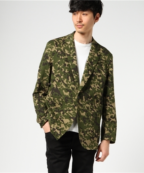 HYSTERIC GLAMOUR（ヒステリックグラマー）の「FLECK WOMAN総柄 JK（テーラードジャケット・メンズ・グリーン系カモフラージュ・SMALL/MEDIUM/LARGE）」の3枚目の写真