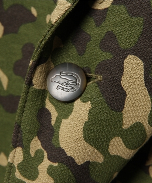 HYSTERIC GLAMOUR（ヒステリックグラマー）の「FLECK WOMAN総柄 JK（テーラードジャケット・メンズ・グリーン系カモフラージュ・SMALL/MEDIUM/LARGE）」の5枚目の写真