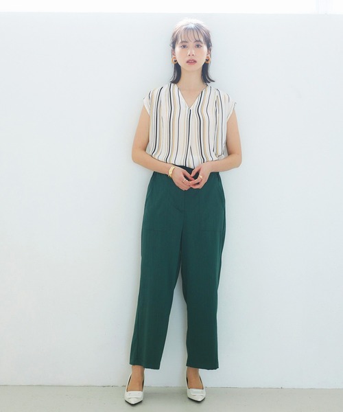 GeeRA（ジーラ）の「タックデザインスキッパーブラウス（フレンチ袖）（シャツ/ブラウス・レディース・ネイビー/ピンクベージュ/カーキ/ホワイト系その他/オフホワイト/マスタード/オレンジ/ブラック/ラベンダー/ドット/イエロー/ミント/ベージュ/ストライプ・SMALL/LARGE/MEDIUM/X-LARGE/XXX-LARGE/XXXX-LARGE/XX-LARGE）」の19枚目の写真