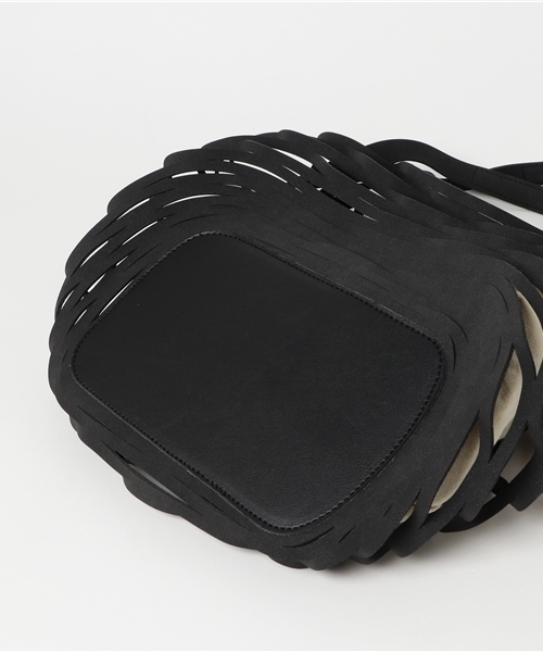 ottilie(オティーリエ)の「カッティングメッシュバッグ(ハンドバッグ・レディース・ベージュ/ブラック/グレー/グリーン・FREE)」の9枚目の写真