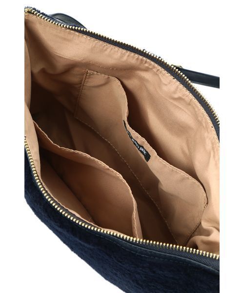 NATURAL BEAUTY BASIC（ナチュラルビューティーベーシック）の「【JJ 12月号掲載】【Ray 10月号掲載】【VERY 10月号掲載】オールファークラッチバッグ（クラッチバッグ・レディース・ネイビー/グレー/ホワイト系その他/ボルドー・ﾌﾘ-）」の8枚目の写真