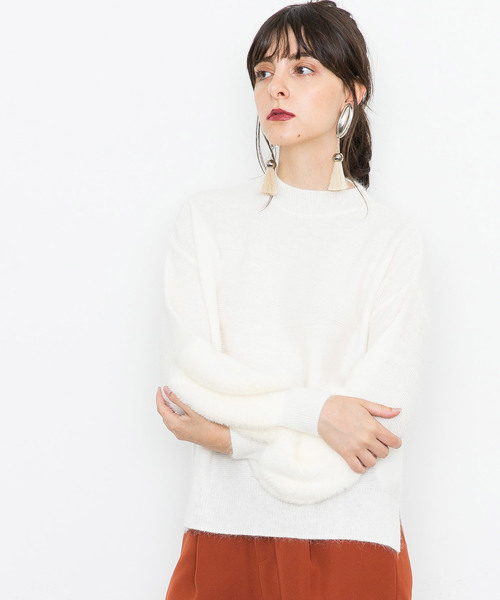 STUDIOUS(ステュディオス)の「フラッフィーシャギーリブニット(ニット/セーター・レディース・ライトグレー/ブラック/オフホワイト・FREE)」の1枚目の写真