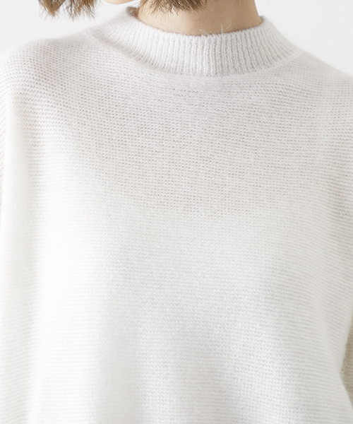 STUDIOUS(ステュディオス)の「フラッフィーシャギーリブニット(ニット/セーター・レディース・ライトグレー/ブラック/オフホワイト・FREE)」の13枚目の写真