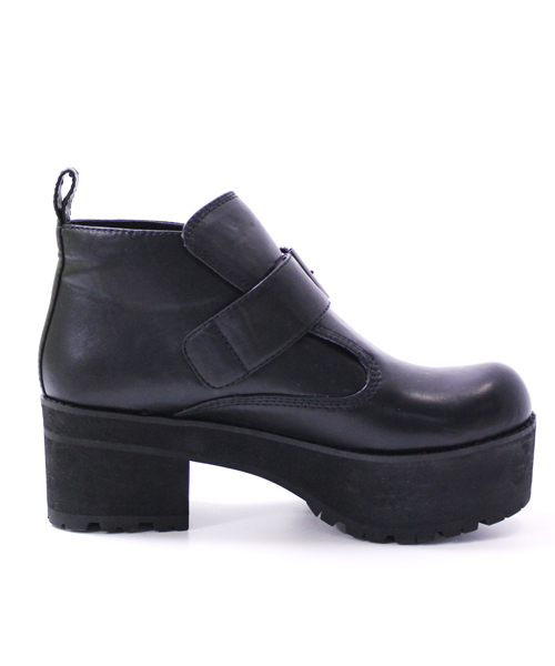 Kastane（カスタネ）の「ストラップベルトブローシューズ（その他シューズ・レディース・ブラック/グリーン/モカ/ブラウン・36/37/38）」の13枚目の写真