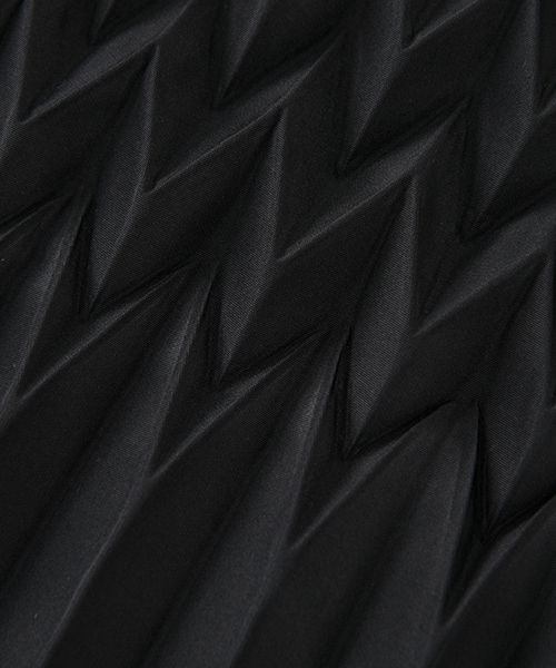 ZUCCa（ズッカ）の「プリーツタフタ（スカート・レディース・ブラック/ダークグレー・M/M size）」の4枚目の写真