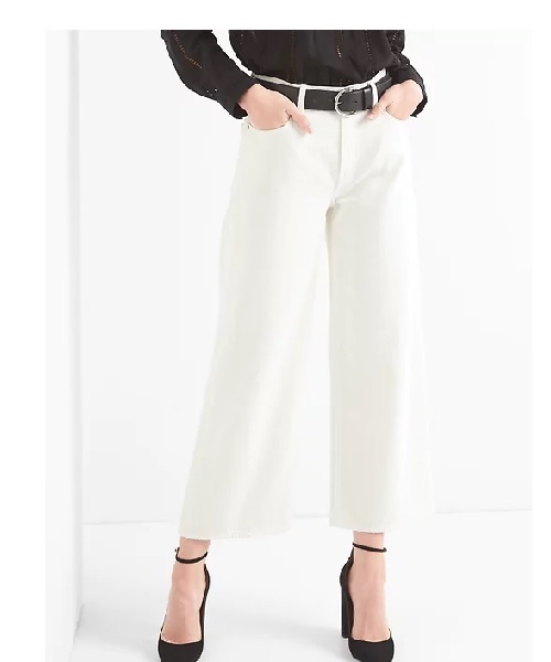 GAP(ギャップ)の「ハイライズ ワイドレッグジーンズ(デニムパンツ・レディース・オフホワイト・25/28/23/24/29/26/27)」の1枚目の写真