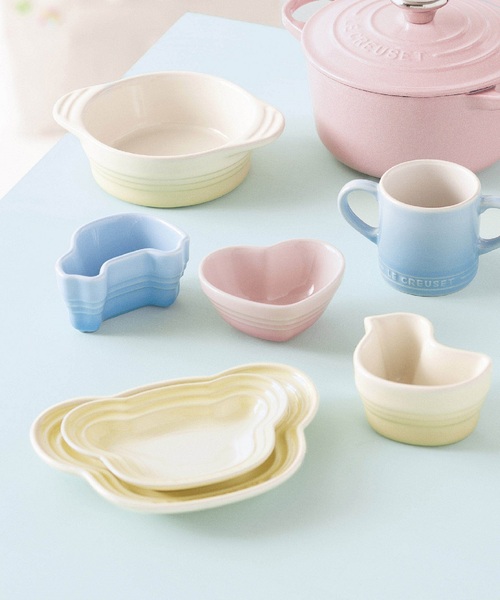 Le Creuset（ルクルーゼ）の「ベビー・ベアー・プレート・セット（マグ/哺乳瓶/お食事グッズ・キッズ・ブルー系その他/ピンク系その他/ベージュ系その他/ブルー系その他2・ONE SIZE）」の8枚目の写真