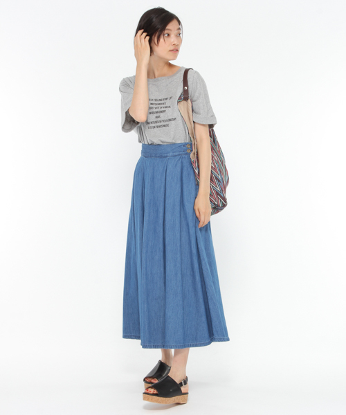 LAKOLE(ラコレ)の「【汗ジミ軽減】タイポグラフィプリントTシャツ / LAKOLE(Tシャツ/カットソー・レディース・グレー/オフホワイト・SMALL/MEDIUM)」の3枚目の写真