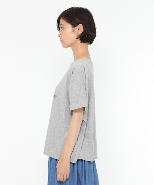 LAKOLE(ラコレ)の「【汗ジミ軽減】タイポグラフィプリントTシャツ / LAKOLE(Tシャツ/カットソー・レディース・グレー/オフホワイト・SMALL/MEDIUM)」の6枚目の写真