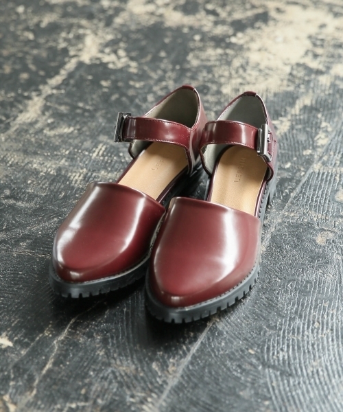 LEPSIM（レプシィム）の「ワンストラップマニッシュ　803038（その他シューズ・レディース・ブラック/ワインレッド・SMALL/MEDIUM/LARGE）」の5枚目の写真