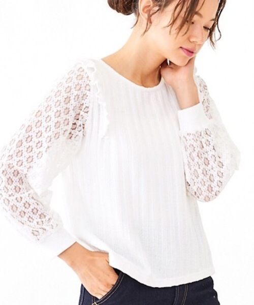 flower(フラワー)の「フローズンフリルトップ(ニット/セーター・レディース・ホワイト/ブルー・FREE)」の6枚目の写真