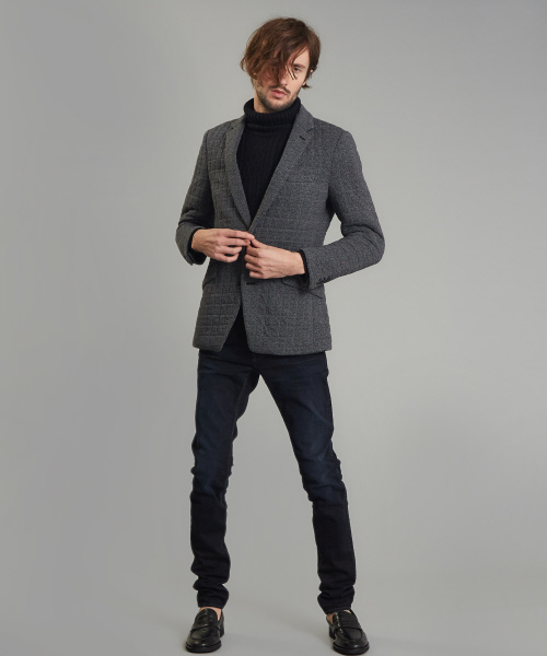 5351 POUR LES HOMMES(ゴーサンゴーイチプールオム)の「シングルノッチキルティングジャケット(テーラードジャケット・メンズ・ブラック/ネイビー・44/46/48)」の15枚目の写真