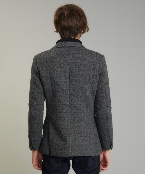 5351 POUR LES HOMMES(ゴーサンゴーイチプールオム)の「シングルノッチキルティングジャケット(テーラードジャケット・メンズ・ブラック/ネイビー・44/46/48)」の10枚目の写真