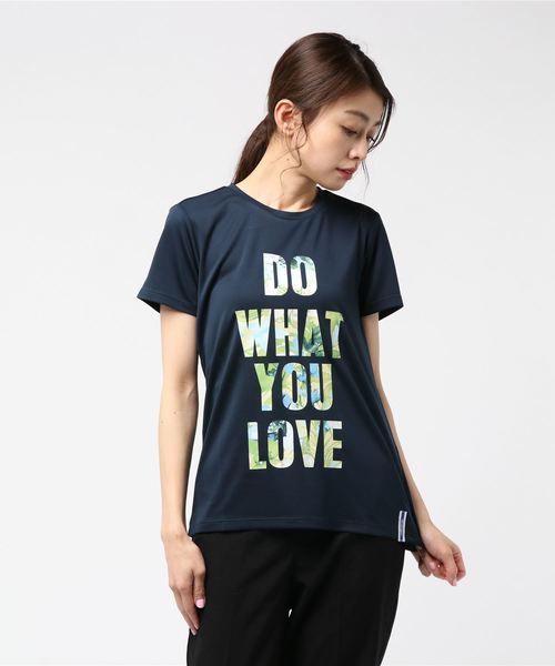 le coq sportif（ルコックスポルティフ）の「ルコックスポルティフ半袖シャツ QMWNJA03MA（Tシャツ/カットソー・レディース・ネイビー/ピンク/ホワイト/ライトグレー・M/L/XL）」の3枚目の写真