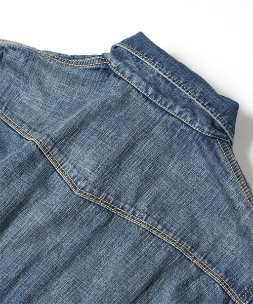 NANO universe(ナノユニバース)の「8ozヴィンテージデニムシャツ(シャツ/ブラウス・メンズ・サックスブルー/ブルー/インディゴブルー・X-LARGE/MEDIUM/SMALL/LARGE)」の9枚目の写真