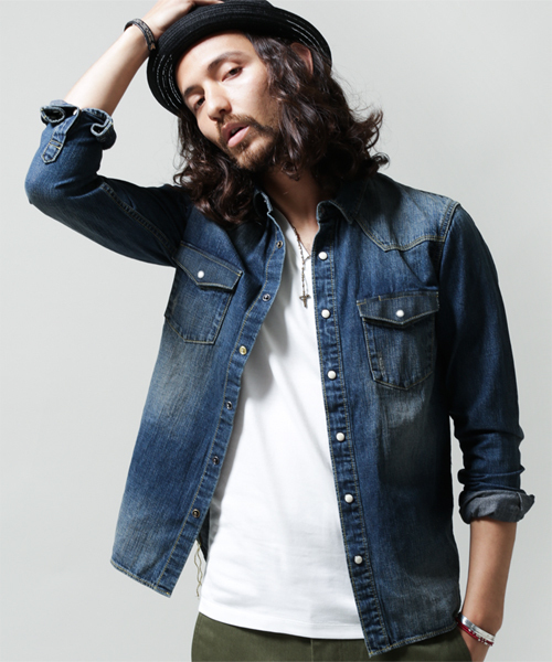 NANO universe(ナノユニバース)の「8ozヴィンテージデニムシャツ(シャツ/ブラウス・メンズ・サックスブルー/ブルー/インディゴブルー・X-LARGE/MEDIUM/SMALL/LARGE)」の2枚目の写真